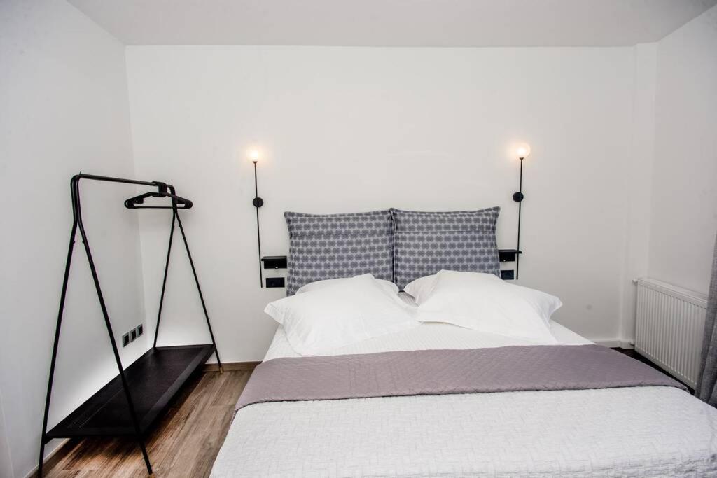 A & B Minimal Suite With Sea View In Argostoli Ngoại thất bức ảnh