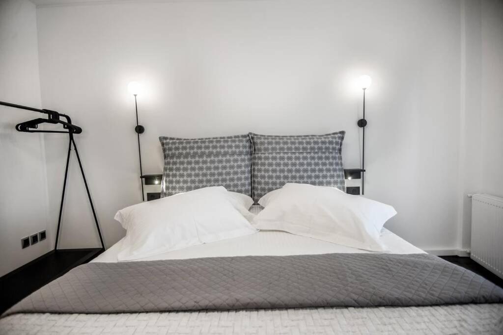 A & B Minimal Suite With Sea View In Argostoli Ngoại thất bức ảnh
