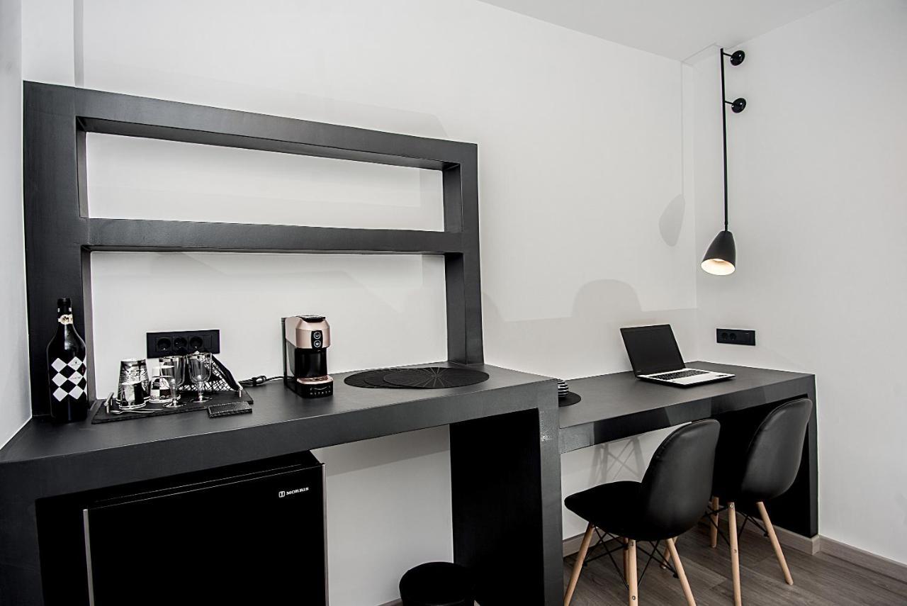 A & B Minimal Suite With Sea View In Argostoli Ngoại thất bức ảnh