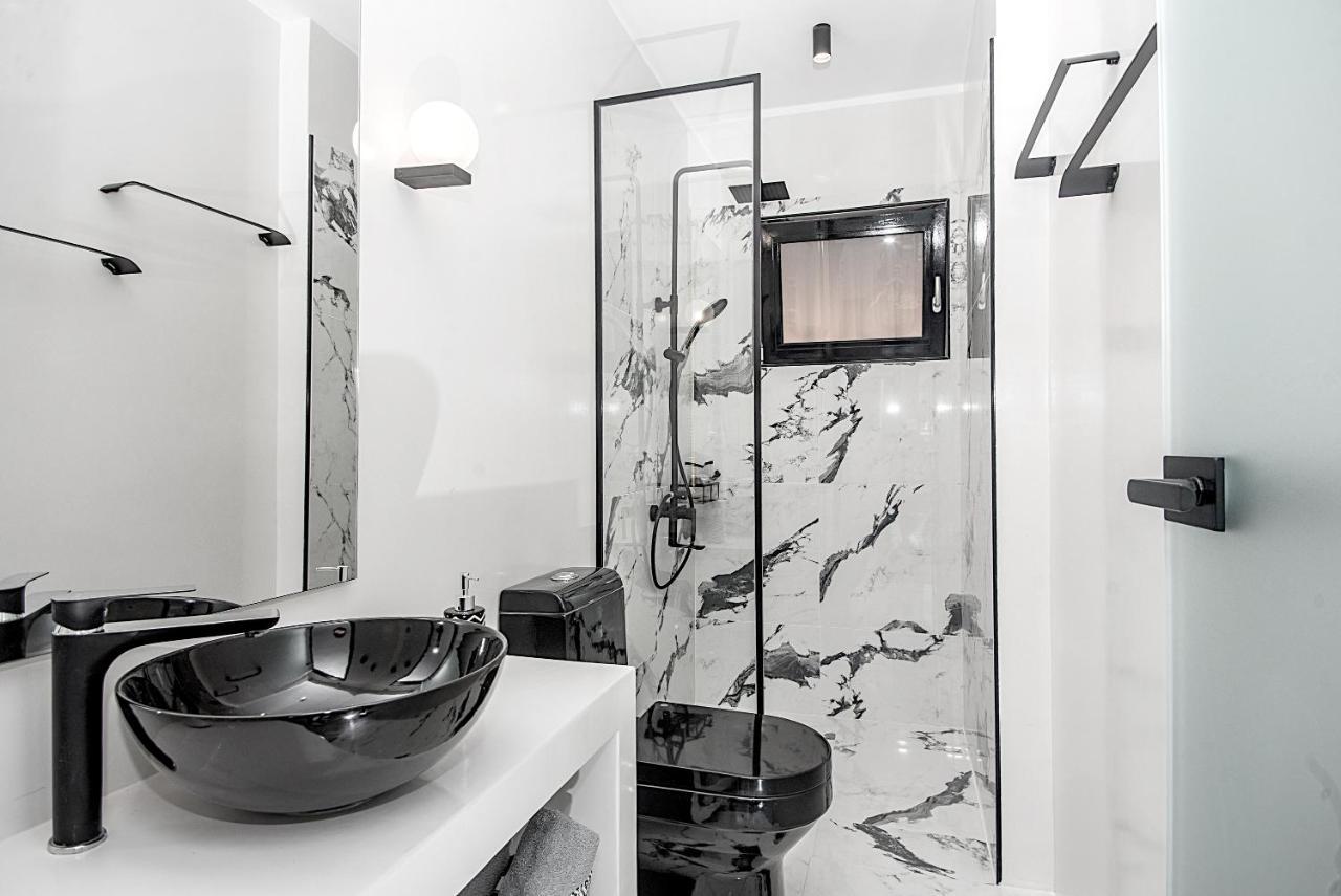 A & B Minimal Suite With Sea View In Argostoli Ngoại thất bức ảnh