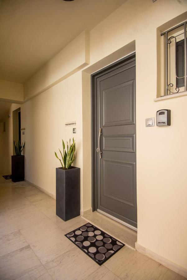 A & B Minimal Suite With Sea View In Argostoli Ngoại thất bức ảnh