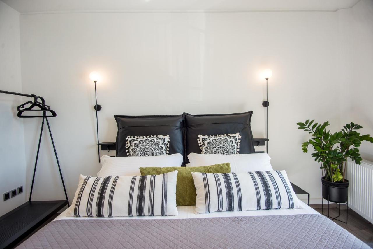 A & B Minimal Suite With Sea View In Argostoli Ngoại thất bức ảnh